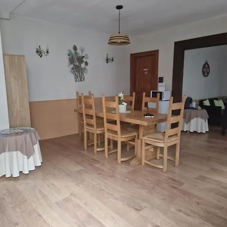 Les De L'auberge * Watten